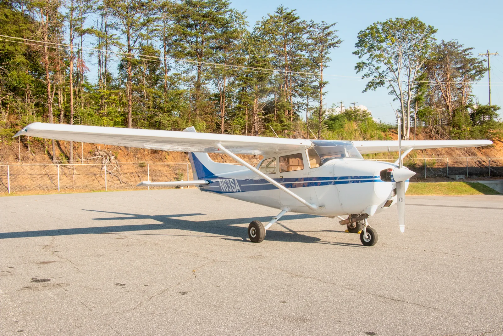 N63SA Cessna 172 exterior
